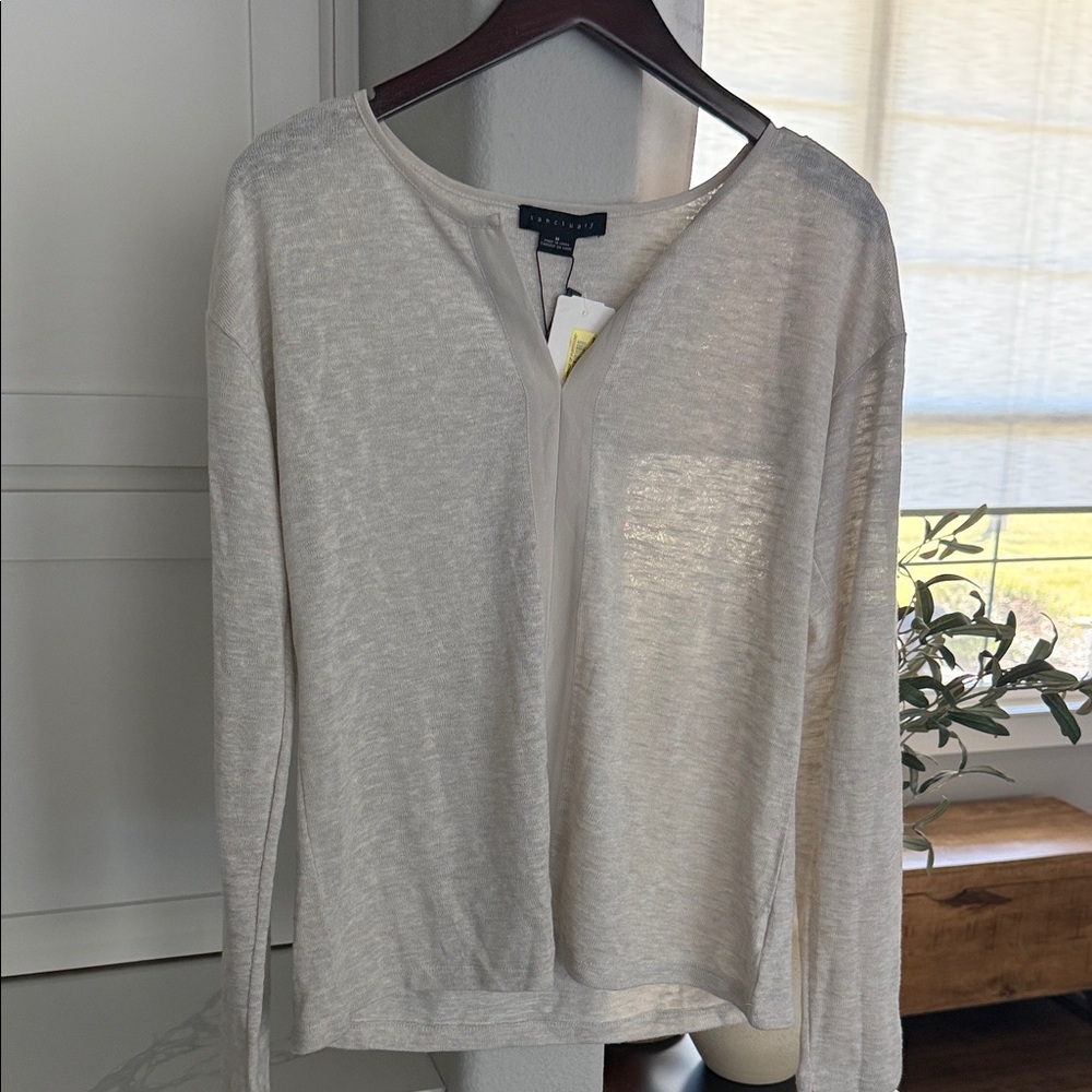 NWT Sanctuary Lightweight Shirt/Sweater- Size small